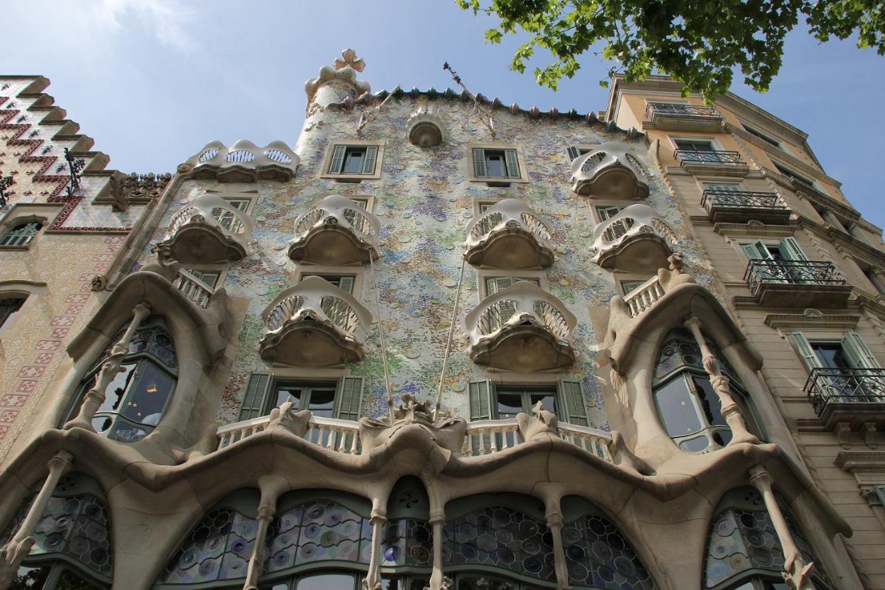 Muntanya - Apartments In Sagrada Familia Барселона Екстериор снимка