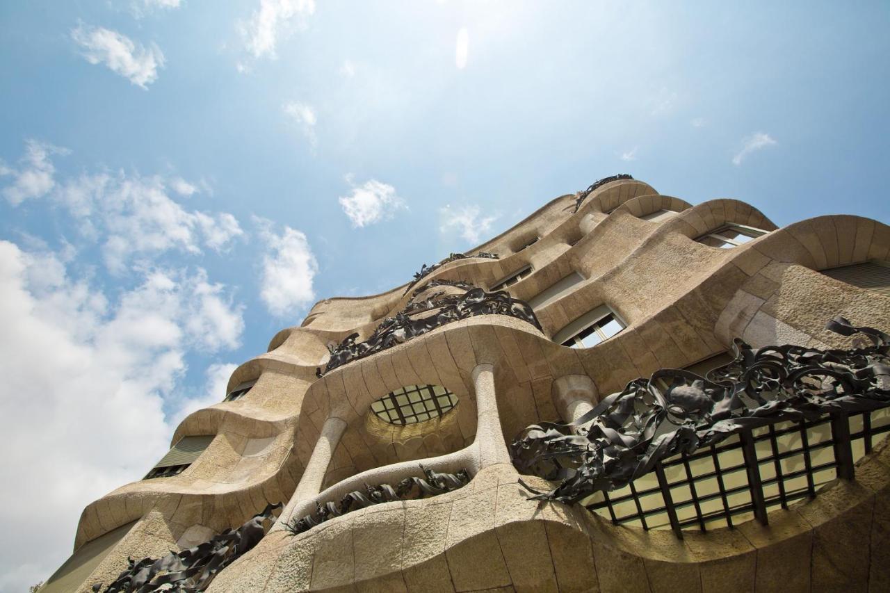 Muntanya - Apartments In Sagrada Familia Барселона Екстериор снимка