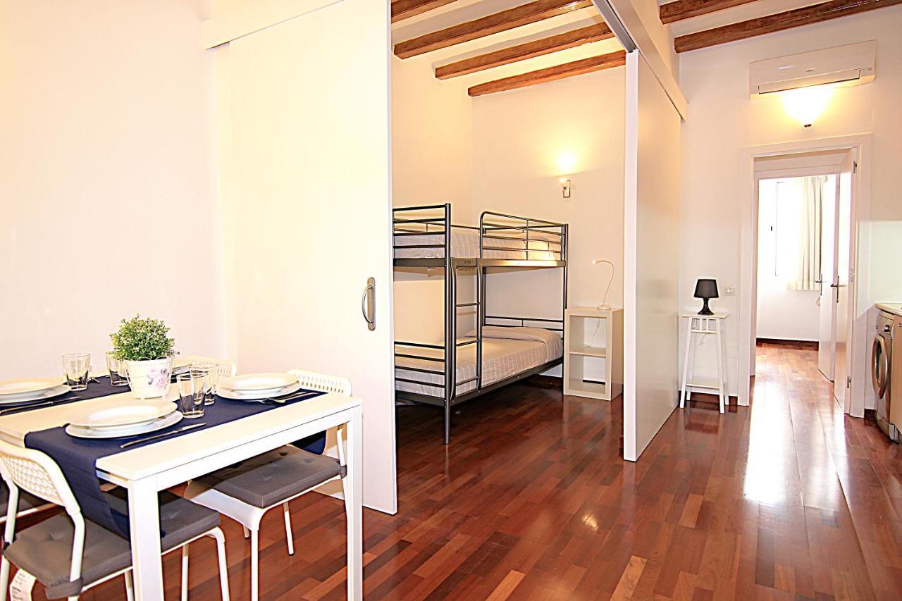 Muntanya - Apartments In Sagrada Familia Барселона Екстериор снимка
